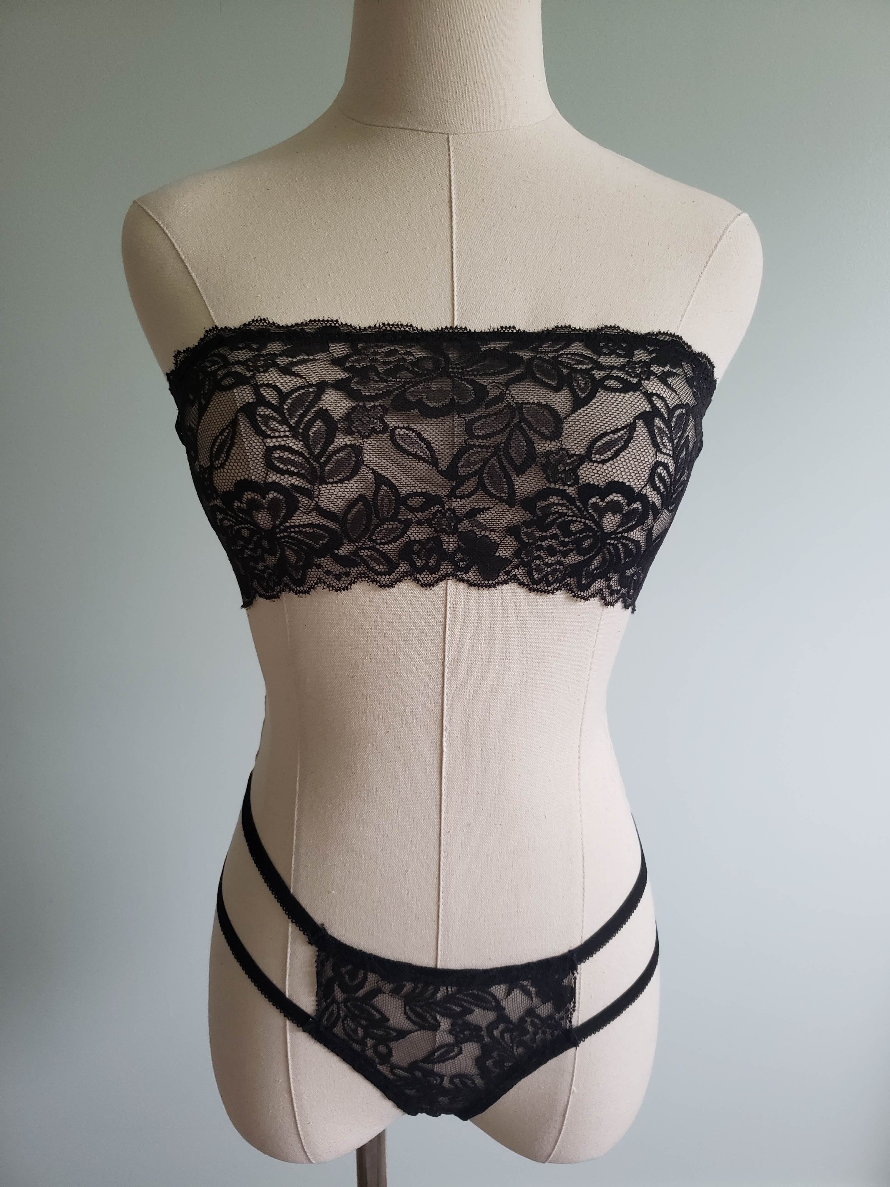 Lace Bandeau and Thong Set in Black image 0