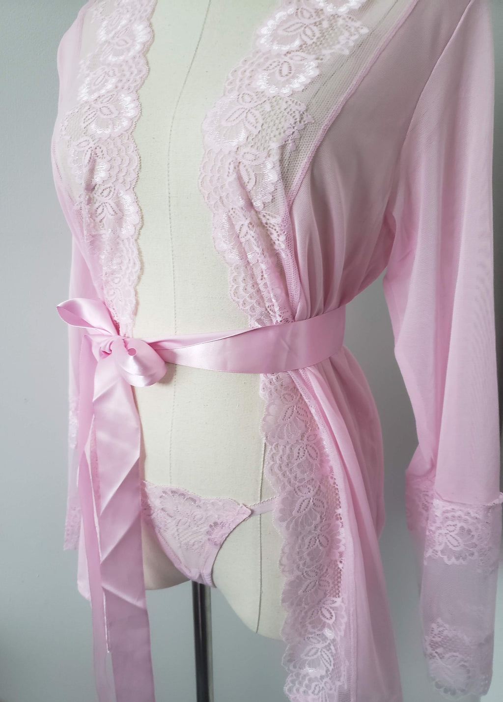 Lace and Mesh Robe with Panty in Blush Pink image 2