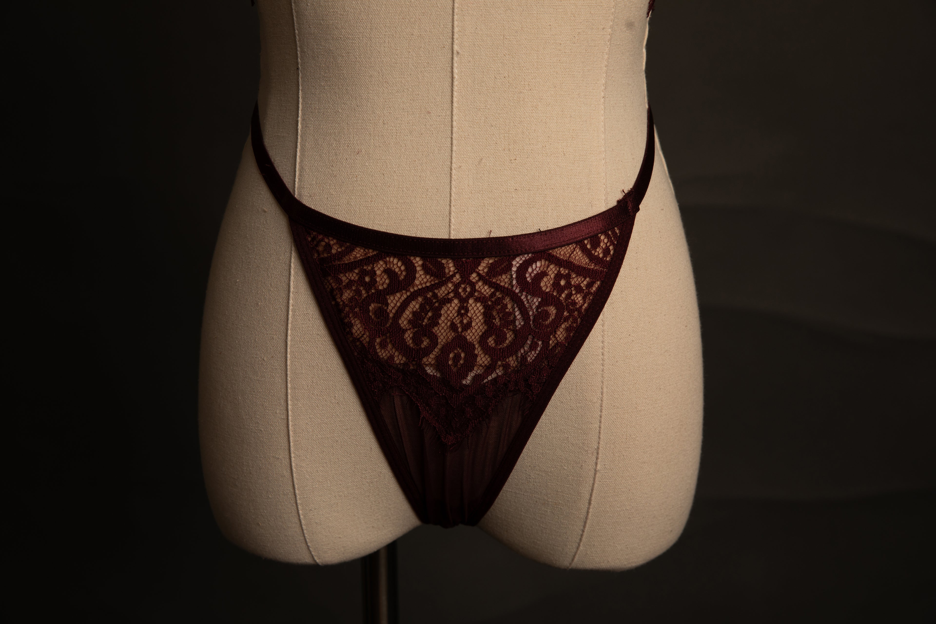 Kinsley Burgundy Lace Set