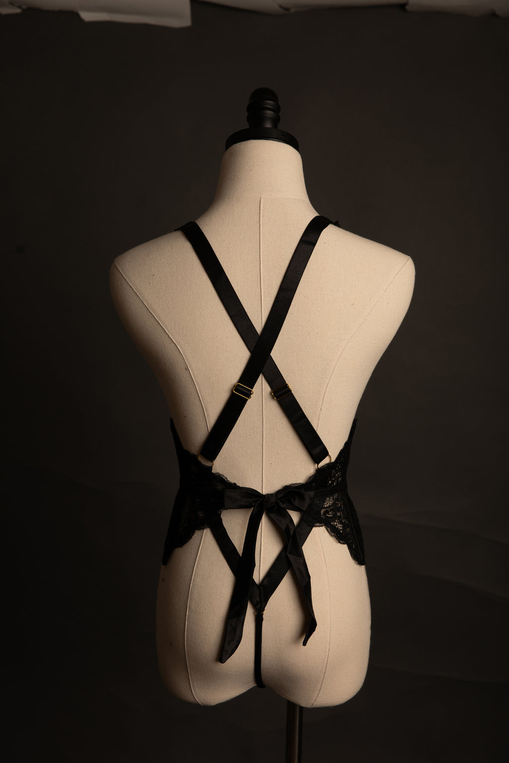 Sadie Plunge Teddy in Black