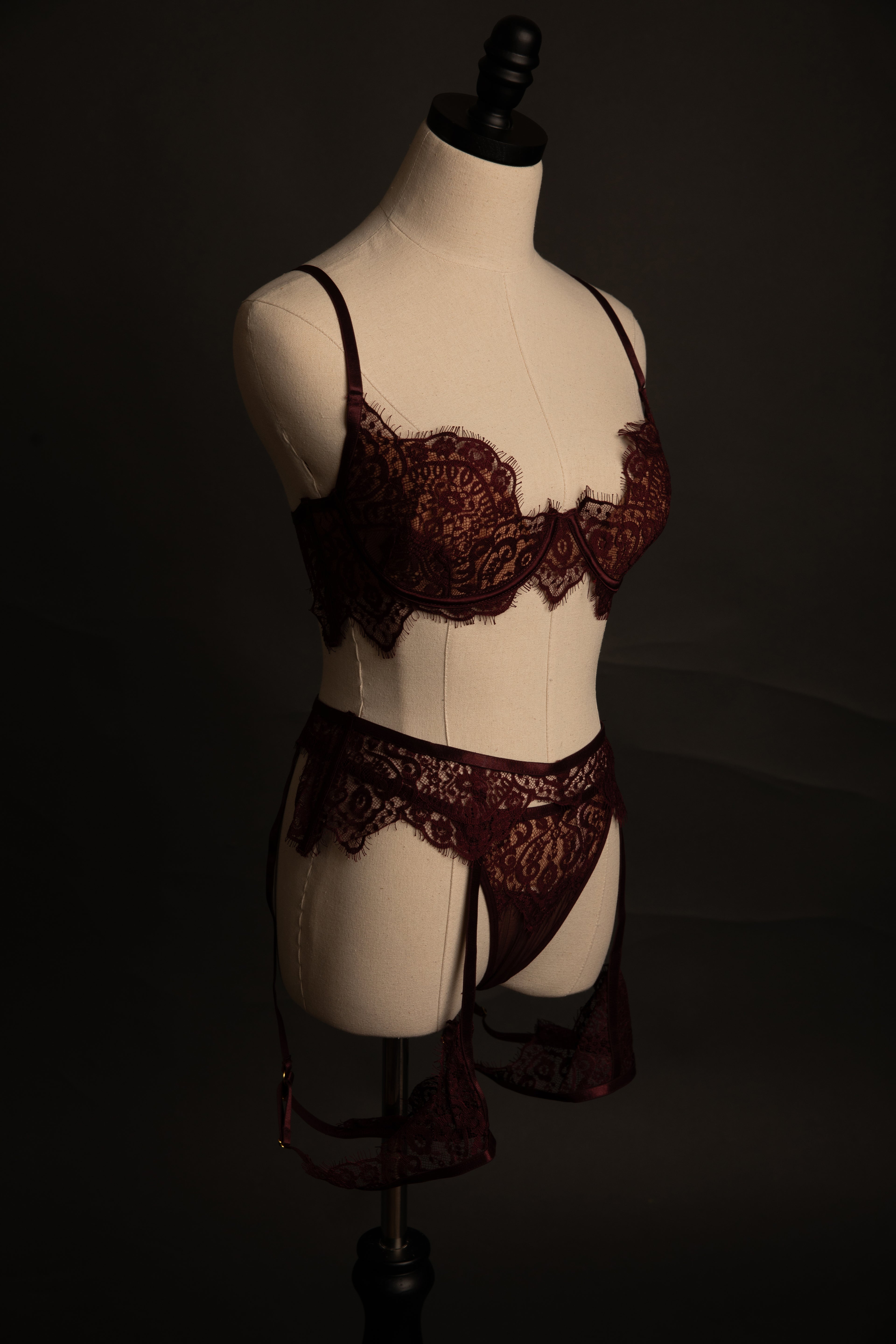 Kinsley Burgundy Lace Set