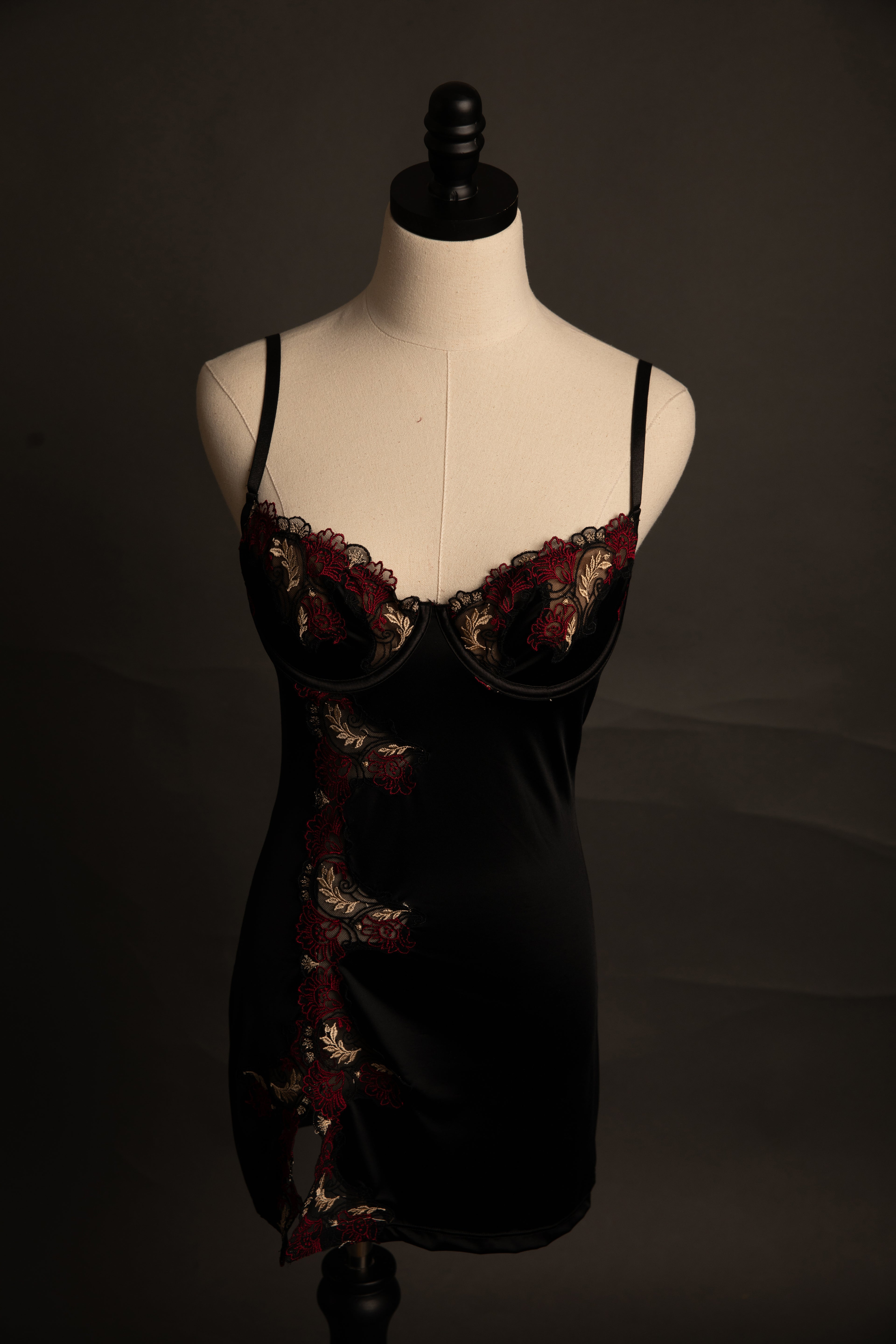 Esmeralda Chemise in Black