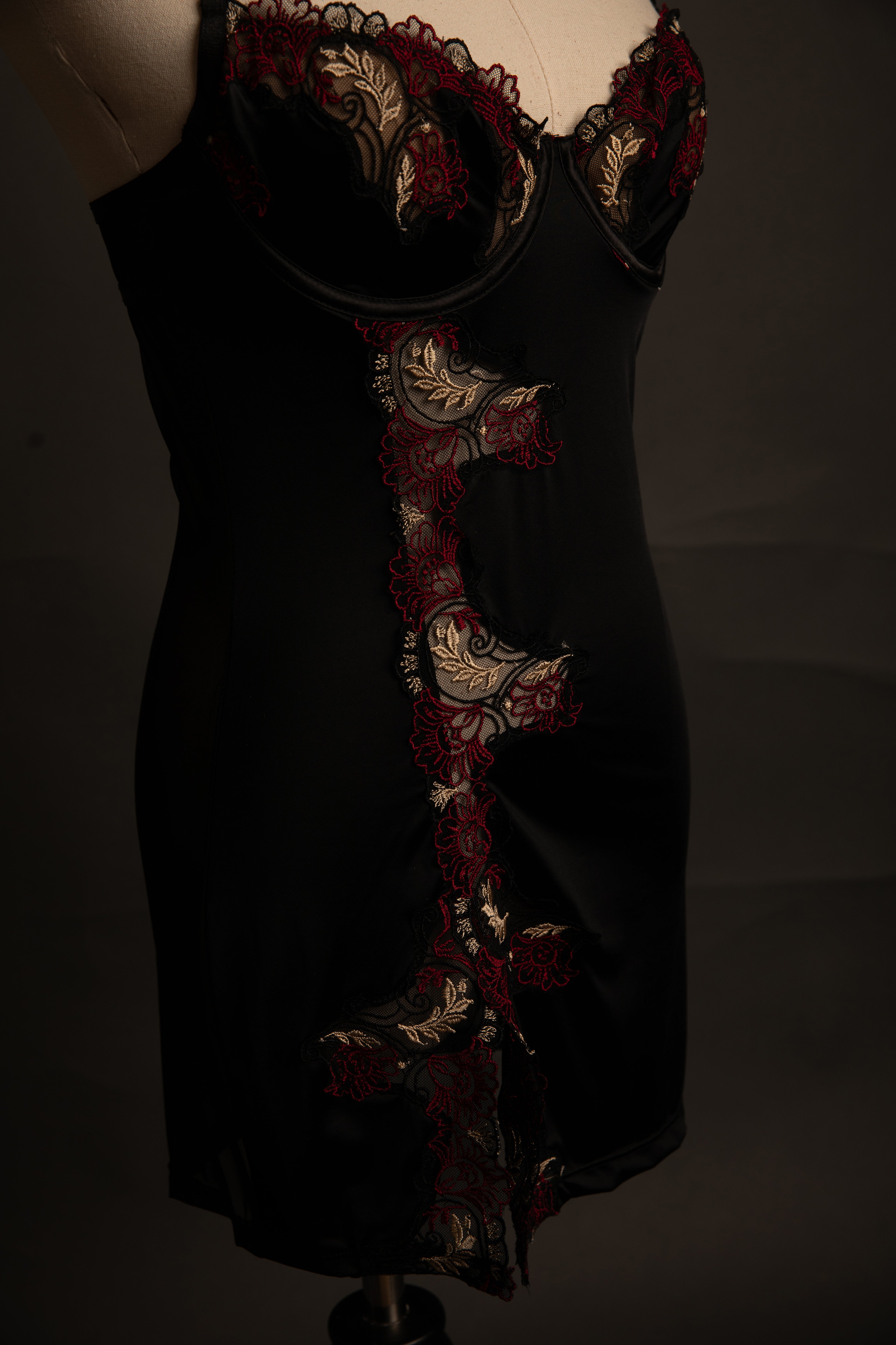 Esmeralda Chemise in Black