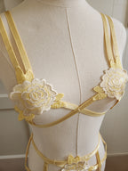 Daffney Garter Set in Buttercup image 2