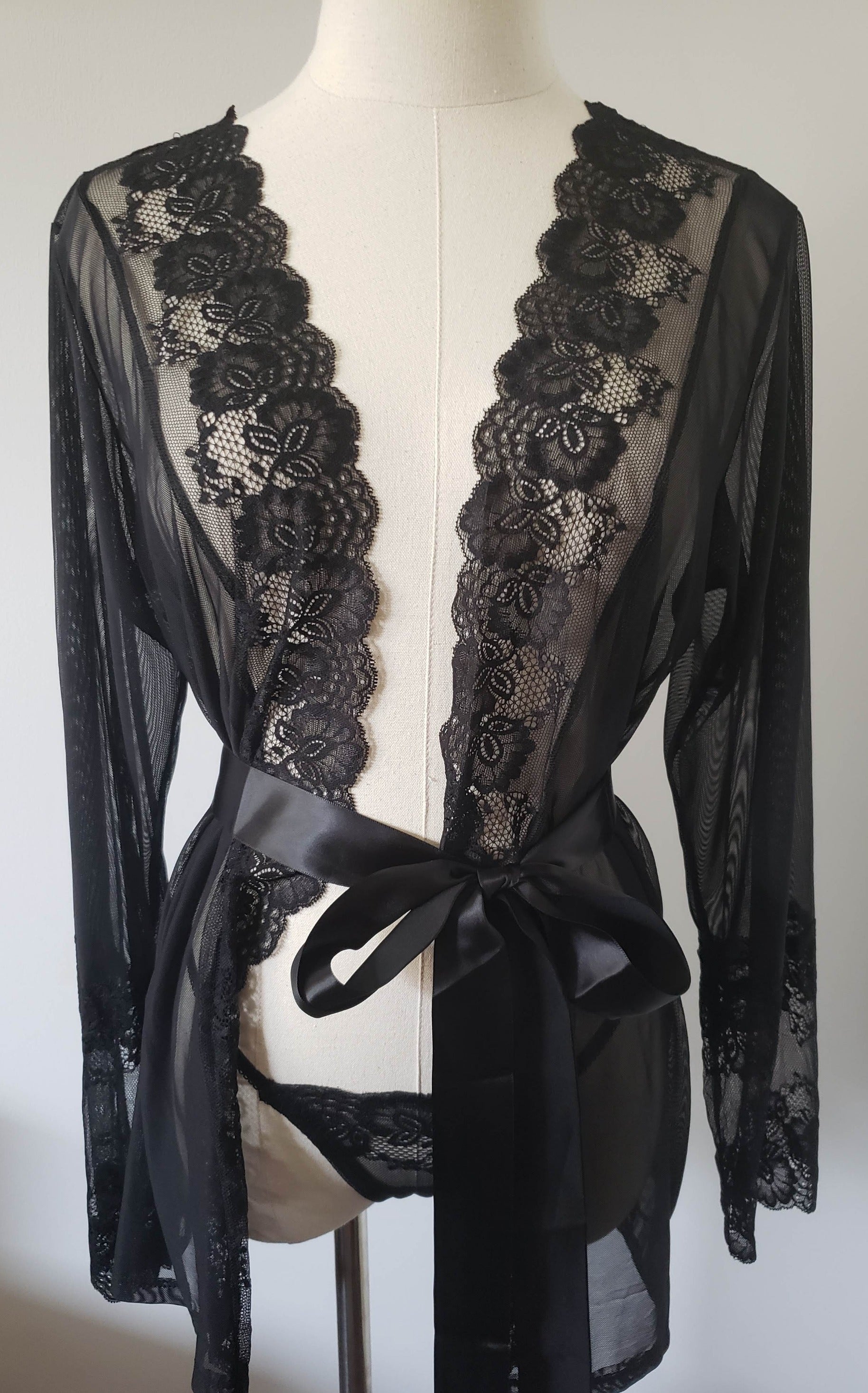 Lace and Mesh Robe with Panty in Black image 7