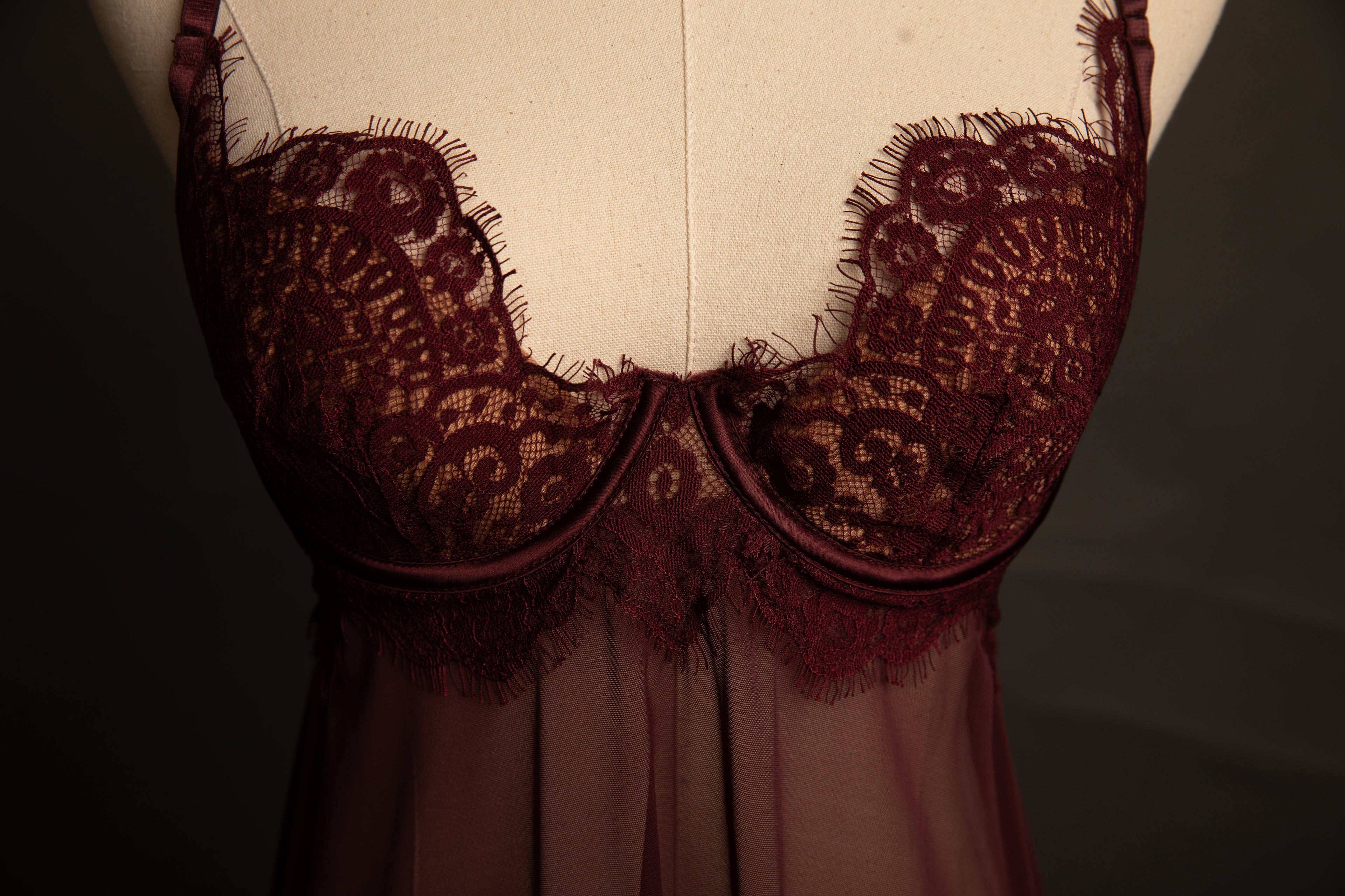 Kinsley Babydoll in Burgundy