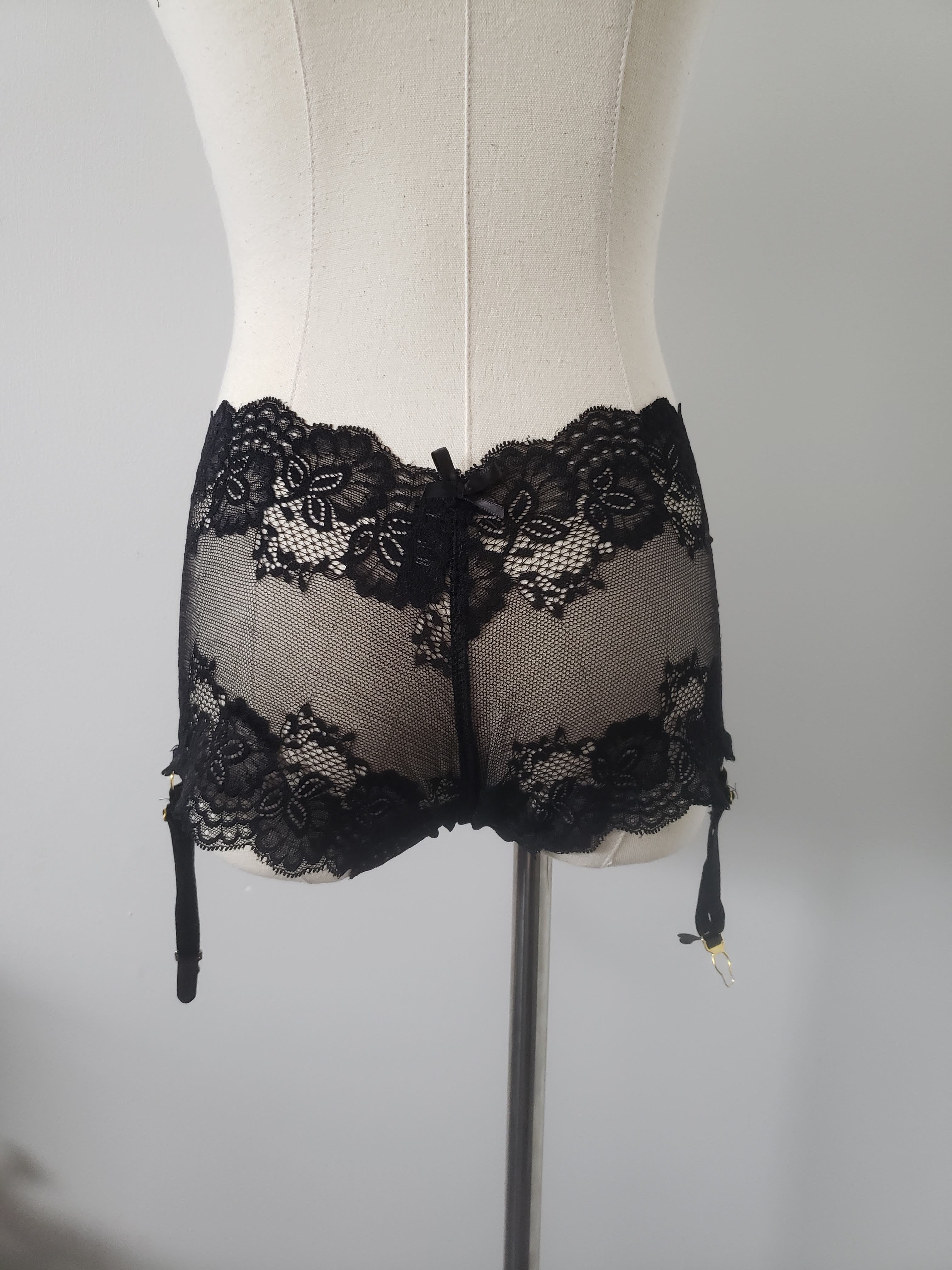 Lace Boyshorts with Garter in Black image 3