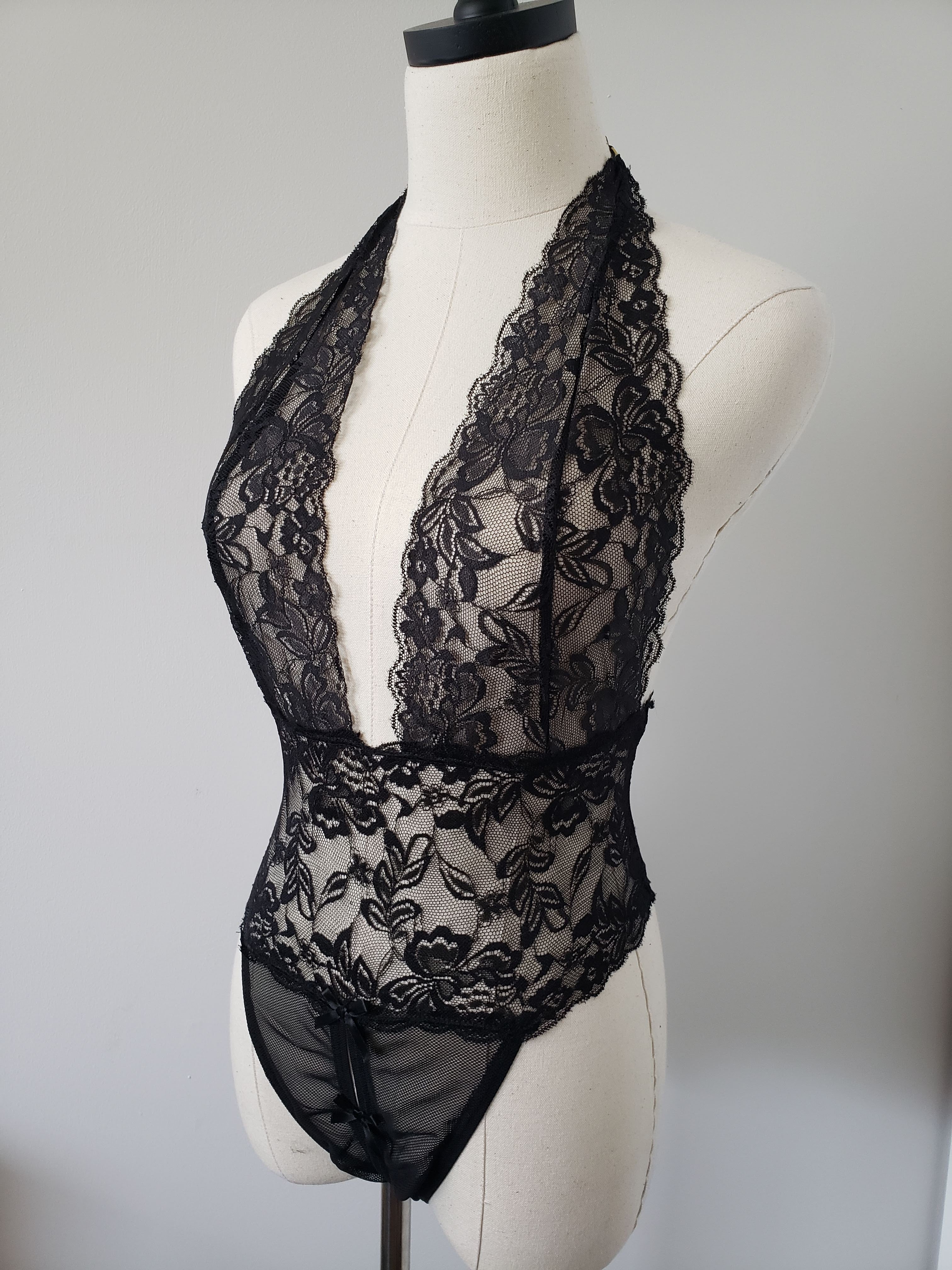 Lace Band Teddy in Black-Diva Plus image 0
