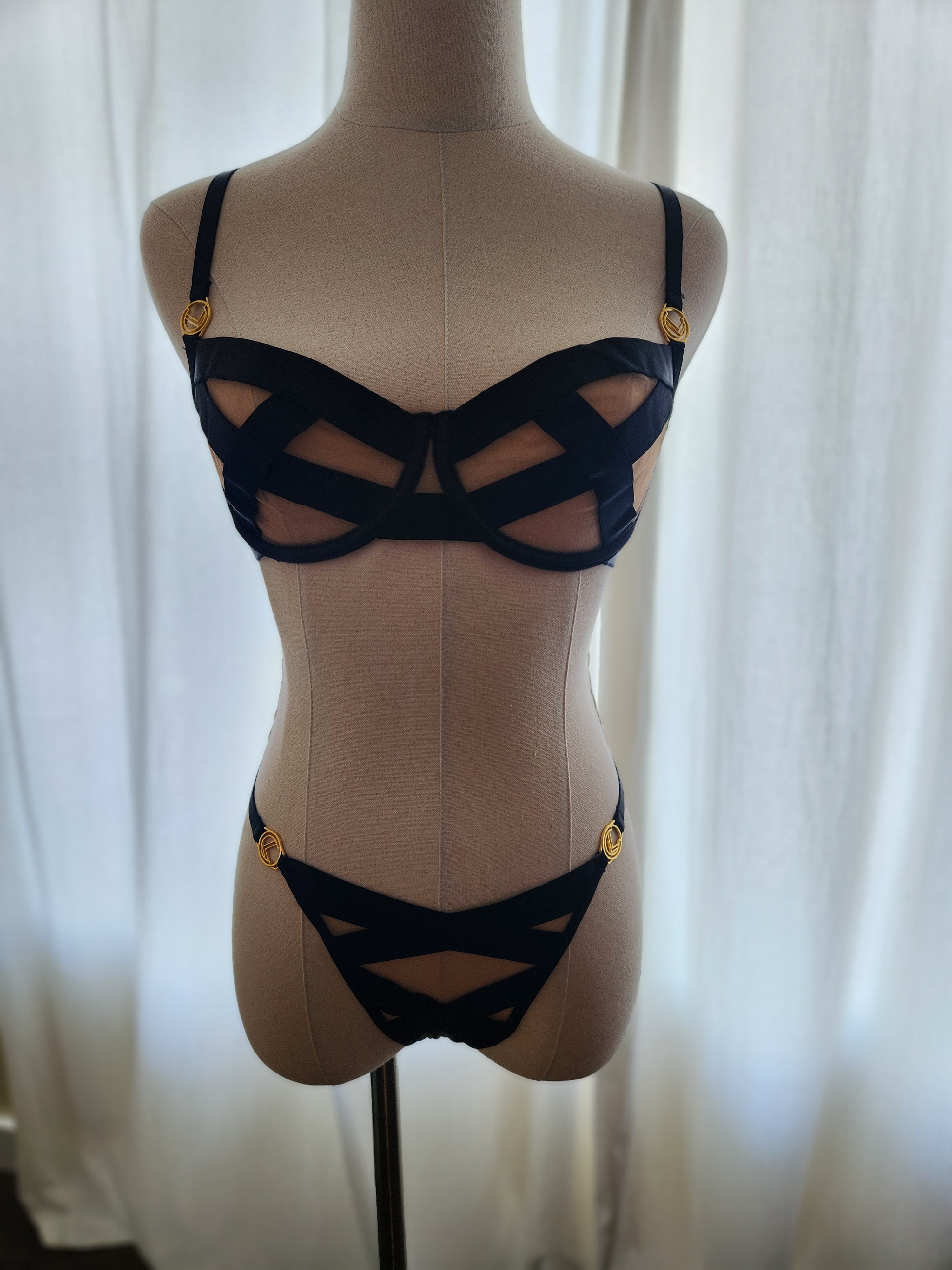 Raelynn Black Strap Set image 3