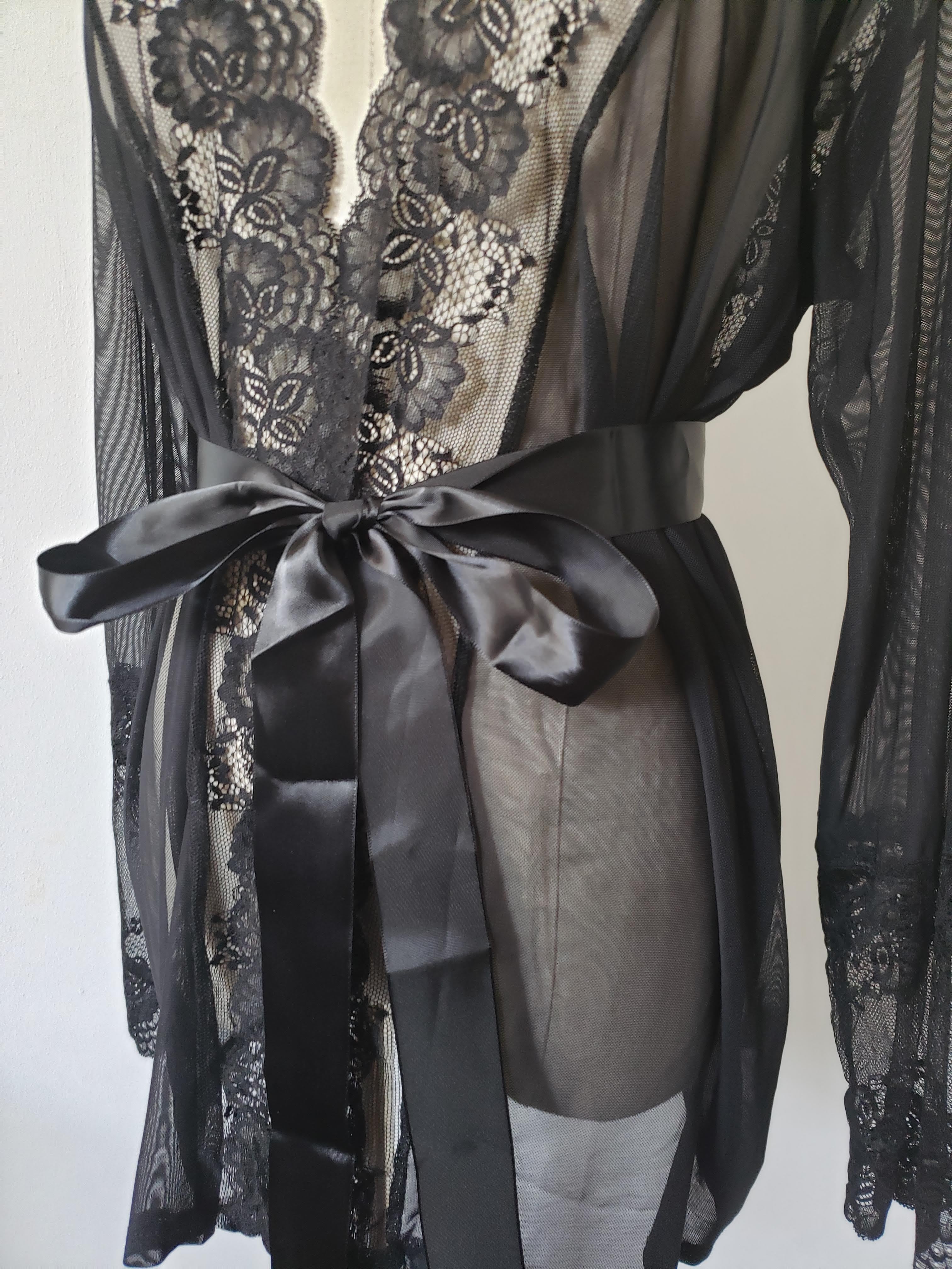 Lace and Mesh Robe with Panty in Black image 9